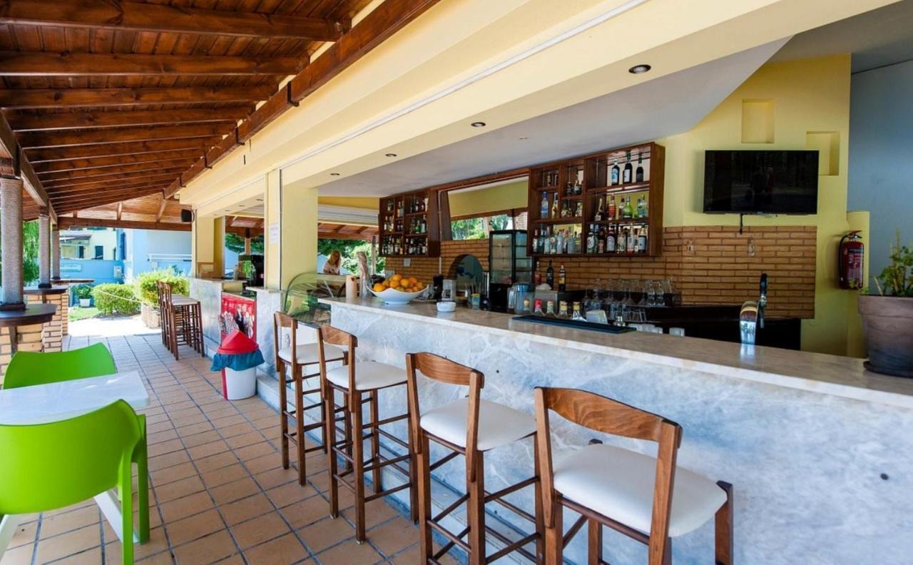Govino Bay Luxury Beach Loft Apartment Danília Kültér fotó