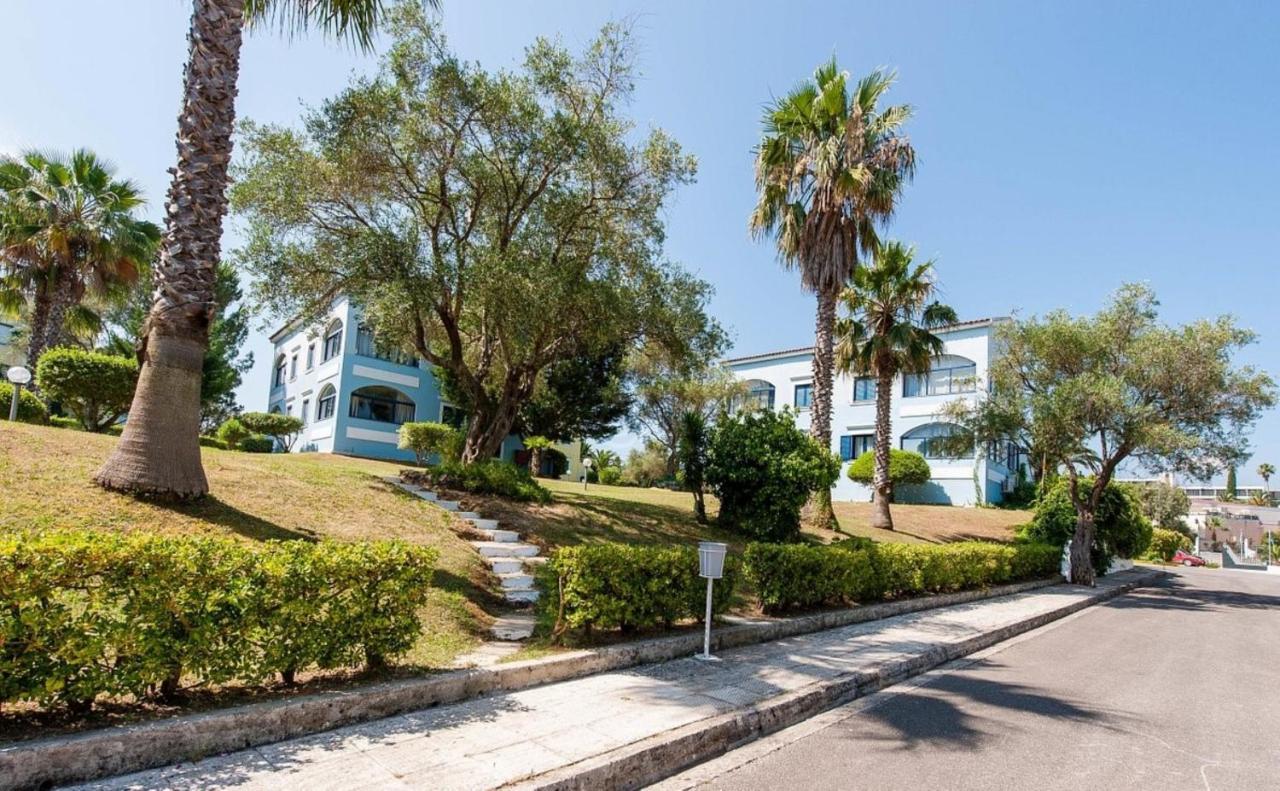Govino Bay Luxury Beach Loft Apartment Danília Kültér fotó