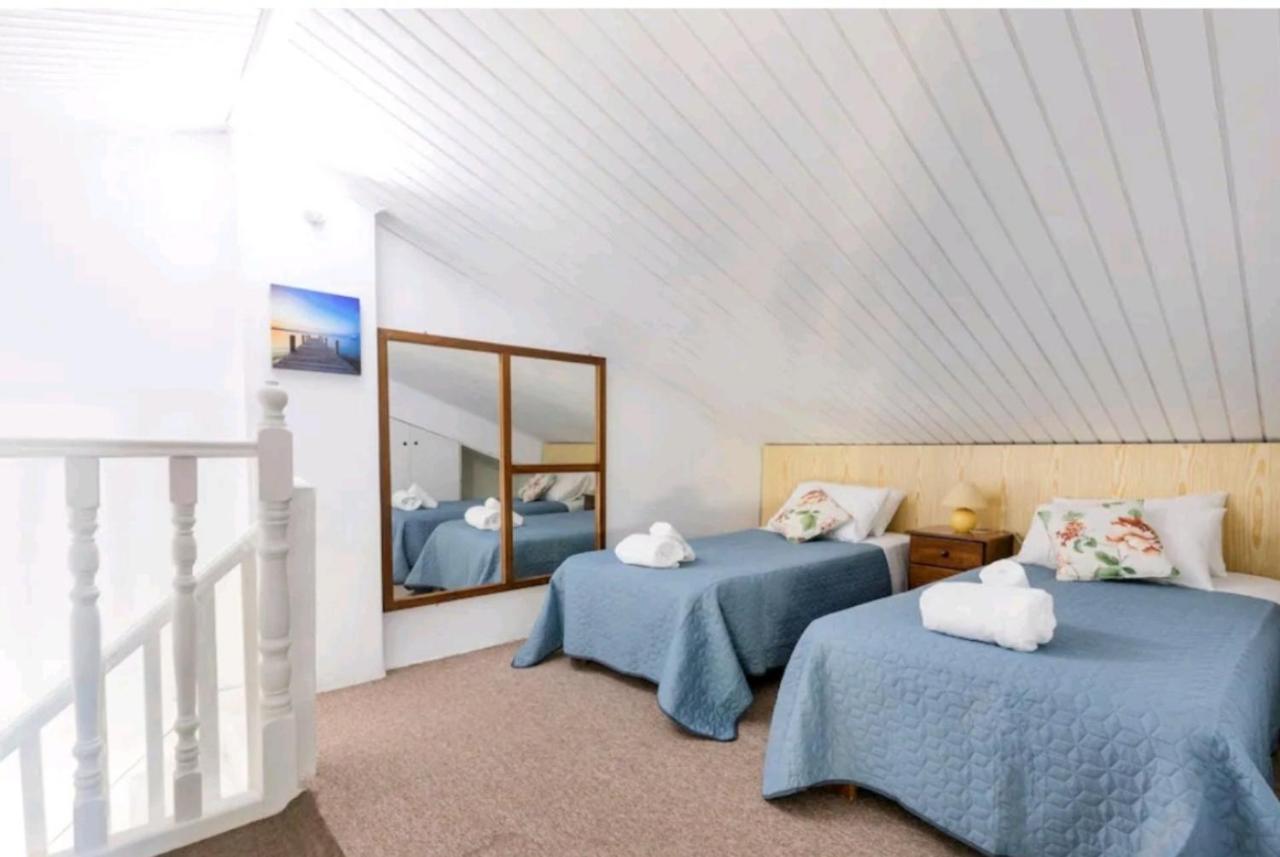 Govino Bay Luxury Beach Loft Apartment Danília Kültér fotó